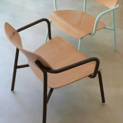 Studie Armchair - Custom Wood Designs