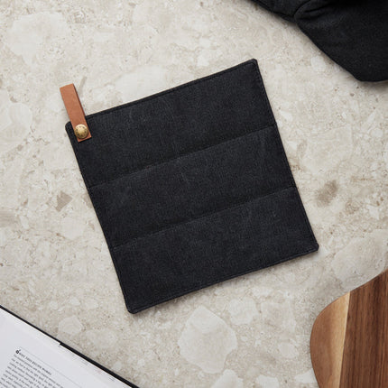 VINGA Asado potholder - Custom Wood Designs