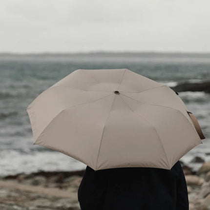 VINGA Baltimore AWARE™ RPET 21" umbrella - Custom Wood Designs