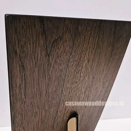 A set of 20 A4 walnut album menu displays by Securit, featuring sleek wooden covers for organizing and presenting menus.
