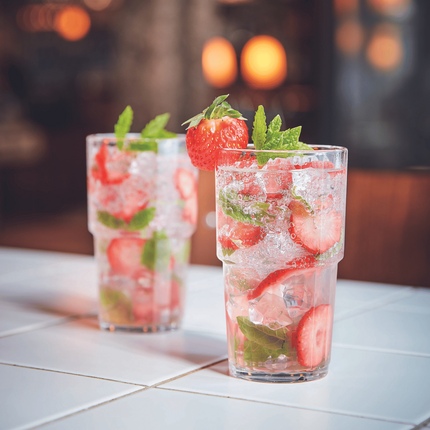 Arcoroc Norvege tall highball glass, 270ml, professional-grade glass for heavy use in catering and hospitality settings.