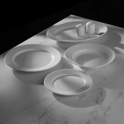 Pure plate with high rim, 210mm